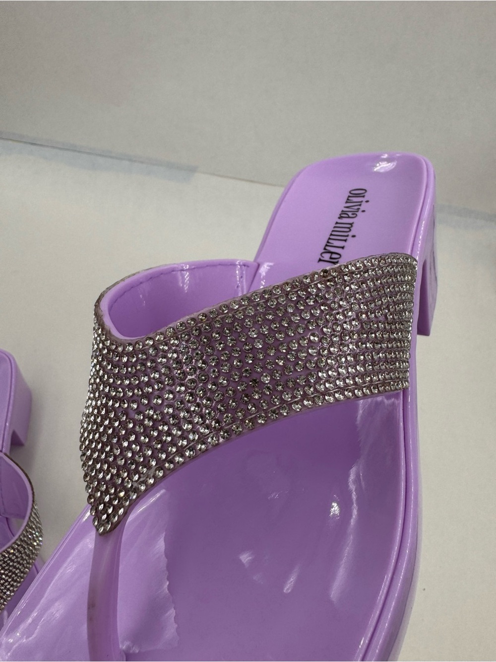 Olivia Miller Gelly Lilac Rhinestone Chunky Platform Thong Sandal, Ladies Size 7 - Picture 10 of 16